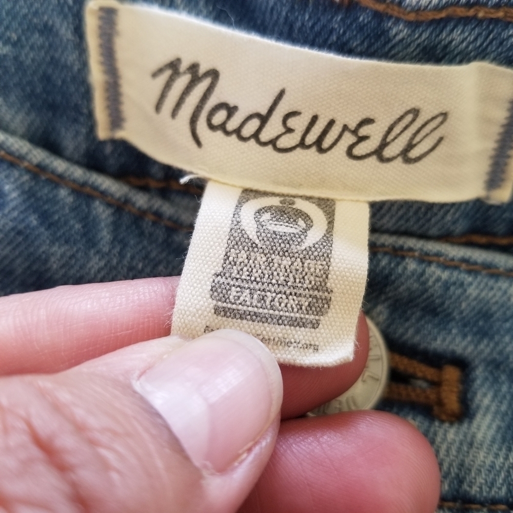 Madewell | The High-Rise Slim Crop Boyjean - Picture 4 of 10
